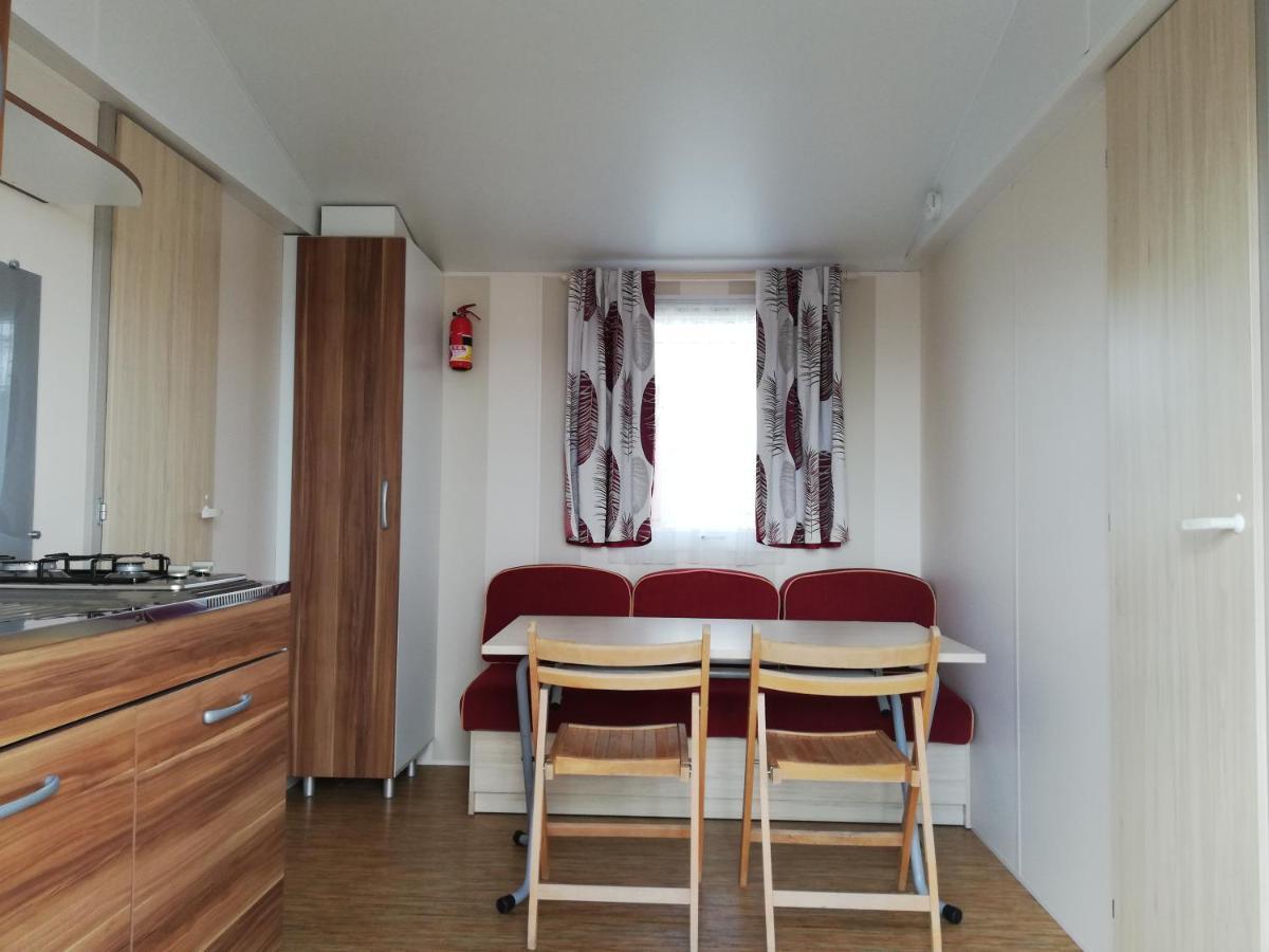 Camping Le Brochet Péronne Екстериор снимка